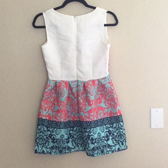 Fashion Classic Multi Colored Dress Size S NWT - Picture 8 of 9